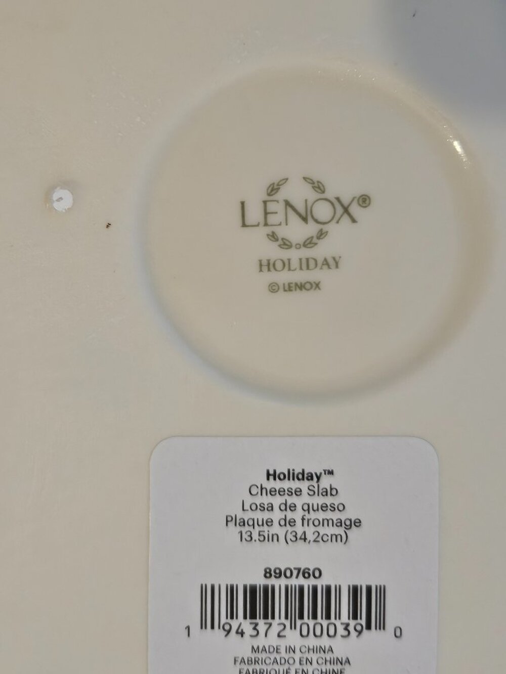 Lenox Christmas Cheeseboard with Handle - Picture 9 of 11